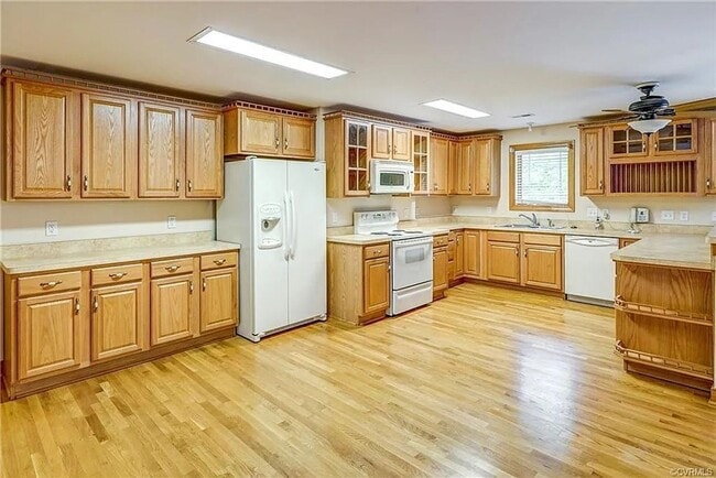 Building Photo - Juniper Avenue Property