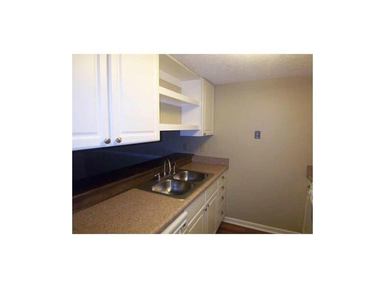 Building Photo - 46 Country Pl Ct