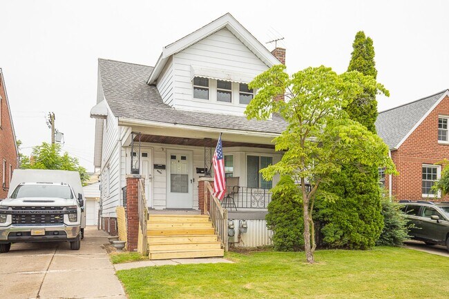 Building Photo - 4011 Dawnshire Ave