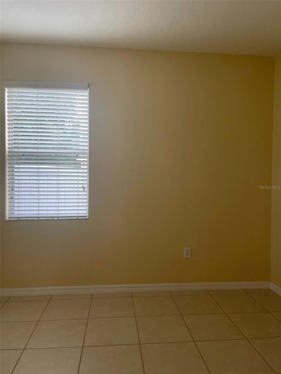 Building Photo - 8641 Bradleys Landing St