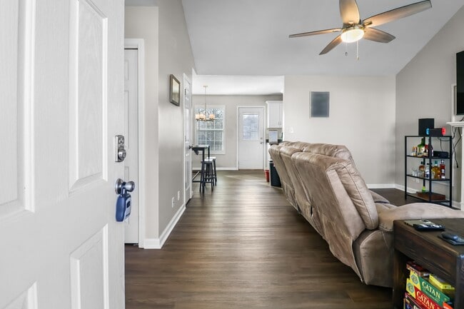 Building Photo - 3741 Cave Mill Ct