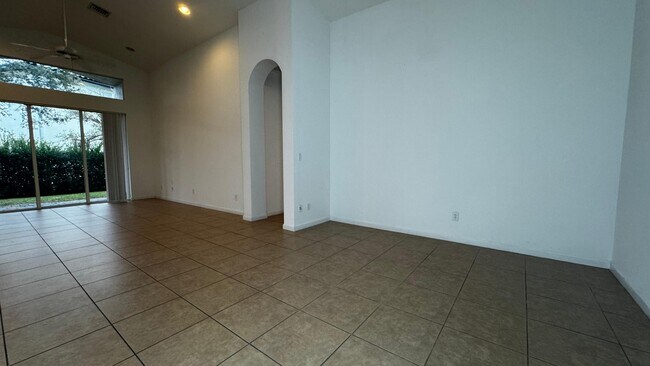 Building Photo - 2937 SW Chatham Ln