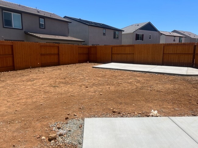 Building Photo - Brand New Build in Great Location and New ...