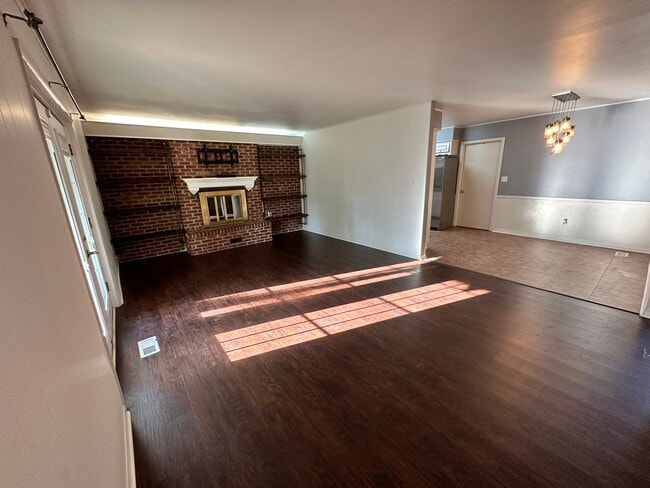 Building Photo - 2002 S 74th East Ave