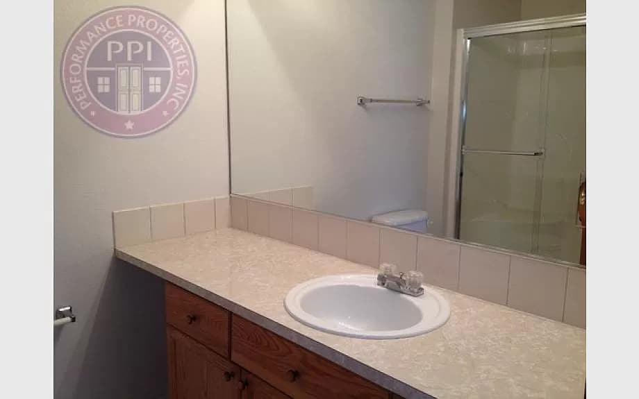 Building Photo - 3625 NE 157th Ave