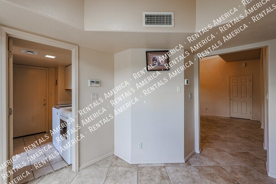 Building Photo - 8444 N 85th St