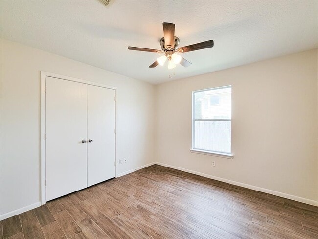 Building Photo - 19331 River Bottom Rd