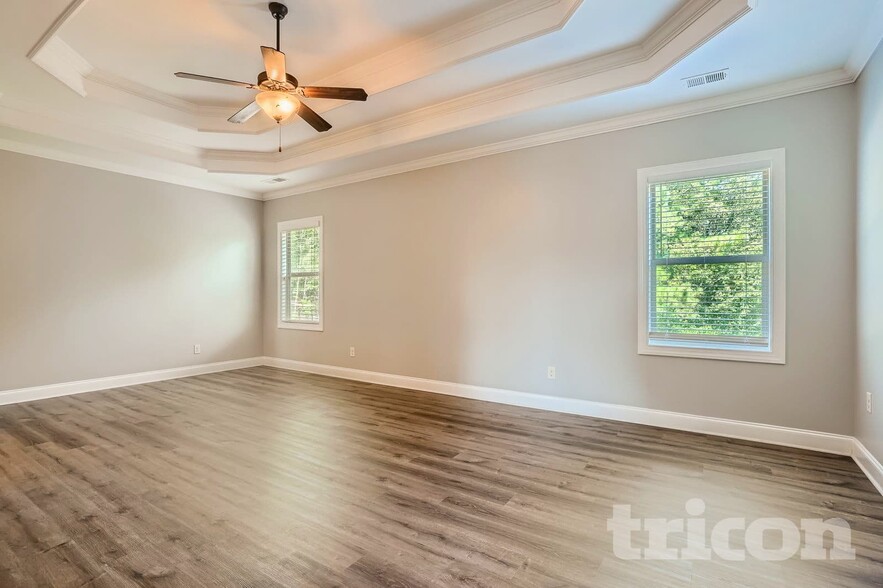 Building Photo - 1893 Skybrooke Ln