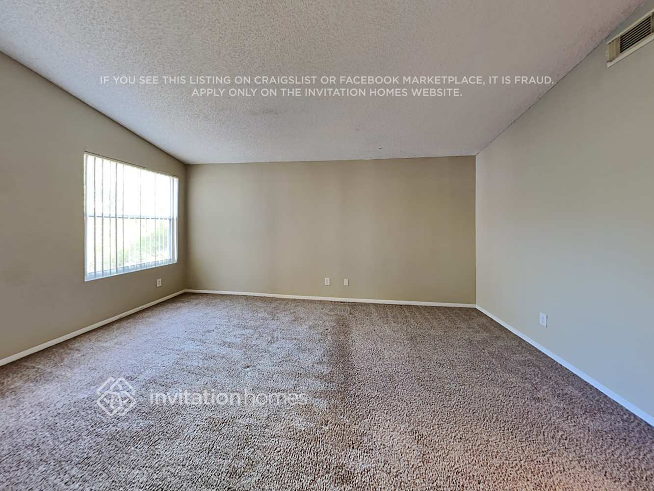 Building Photo - 2121 NW 184th Way