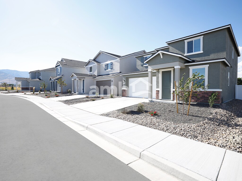 Building Photo - 2411 Dolly Ave