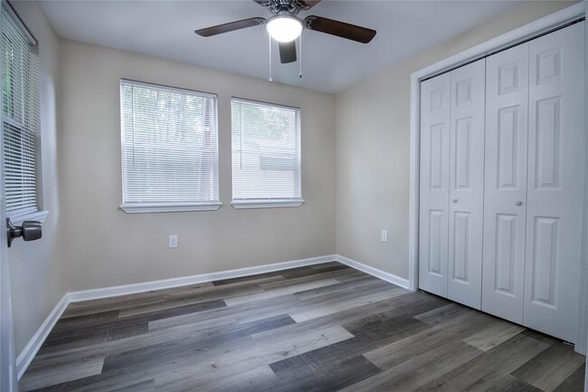 Building Photo - 20571 Lodge Rd