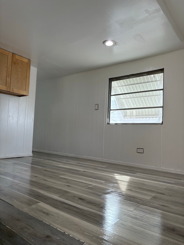 Building Photo - 1895 N Tamiami Trl