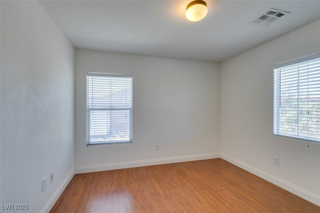 Building Photo - 11110 Fort Bowie St
