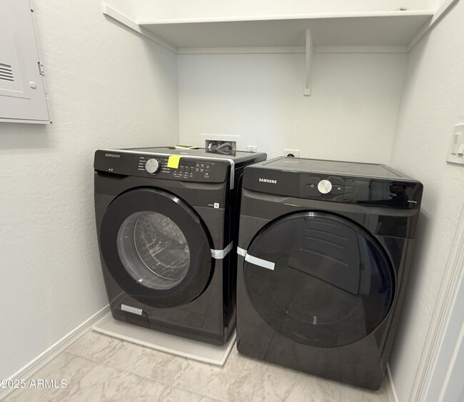 Building Photo - 3949 S Verbena