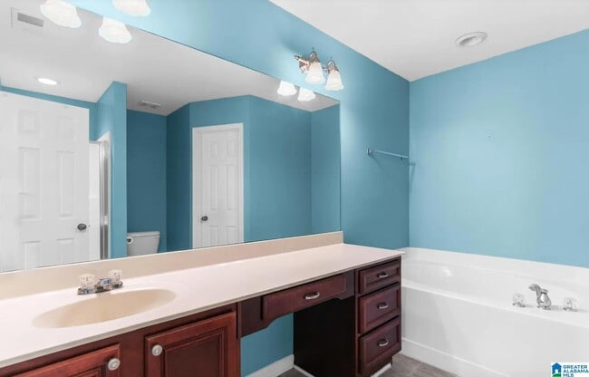 Building Photo - 2783 Southwood View