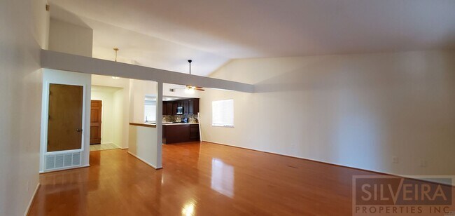 Building Photo - 1638 N Suey Rd