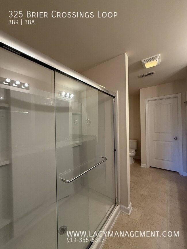 Building Photo - 325 Brier Crossings Loop