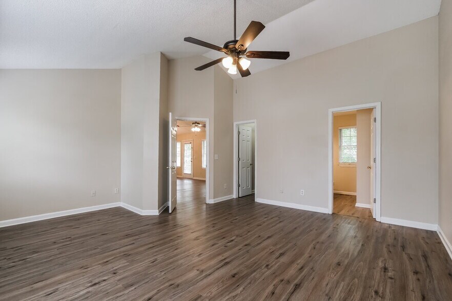 Building Photo - 3706 Wavetree Overlook NW