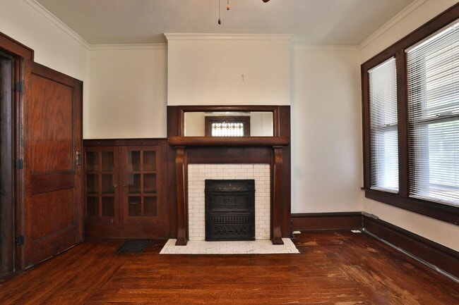 Building Photo - 212-214-214 E Patterson Ave