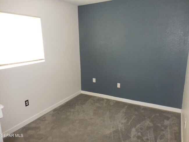 Building Photo - 12125 Mesquite River Dr