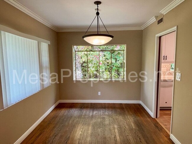 Building Photo - 1480 N Mills Ave