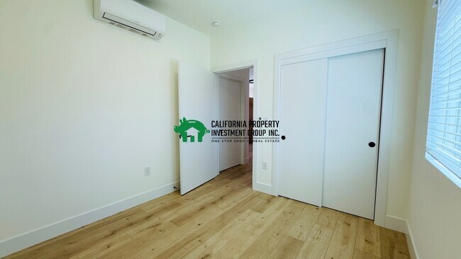 Building Photo - 4108 16th Ave