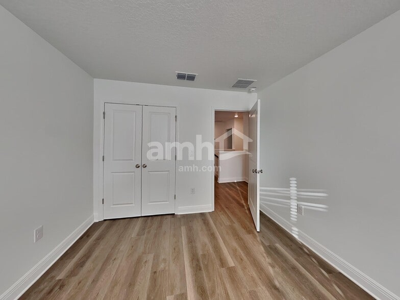 Building Photo - 6655 Atlantic Bch Ave