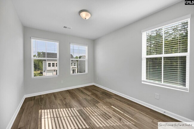 Building Photo - 226 Flatsedge Ct