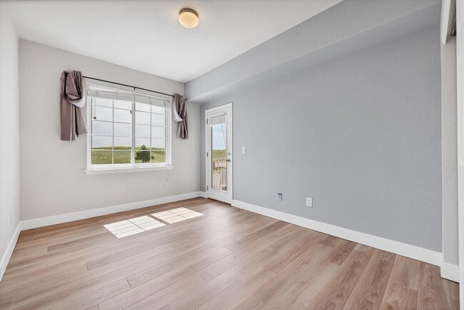Building Photo - 15700 E Jamison Dr