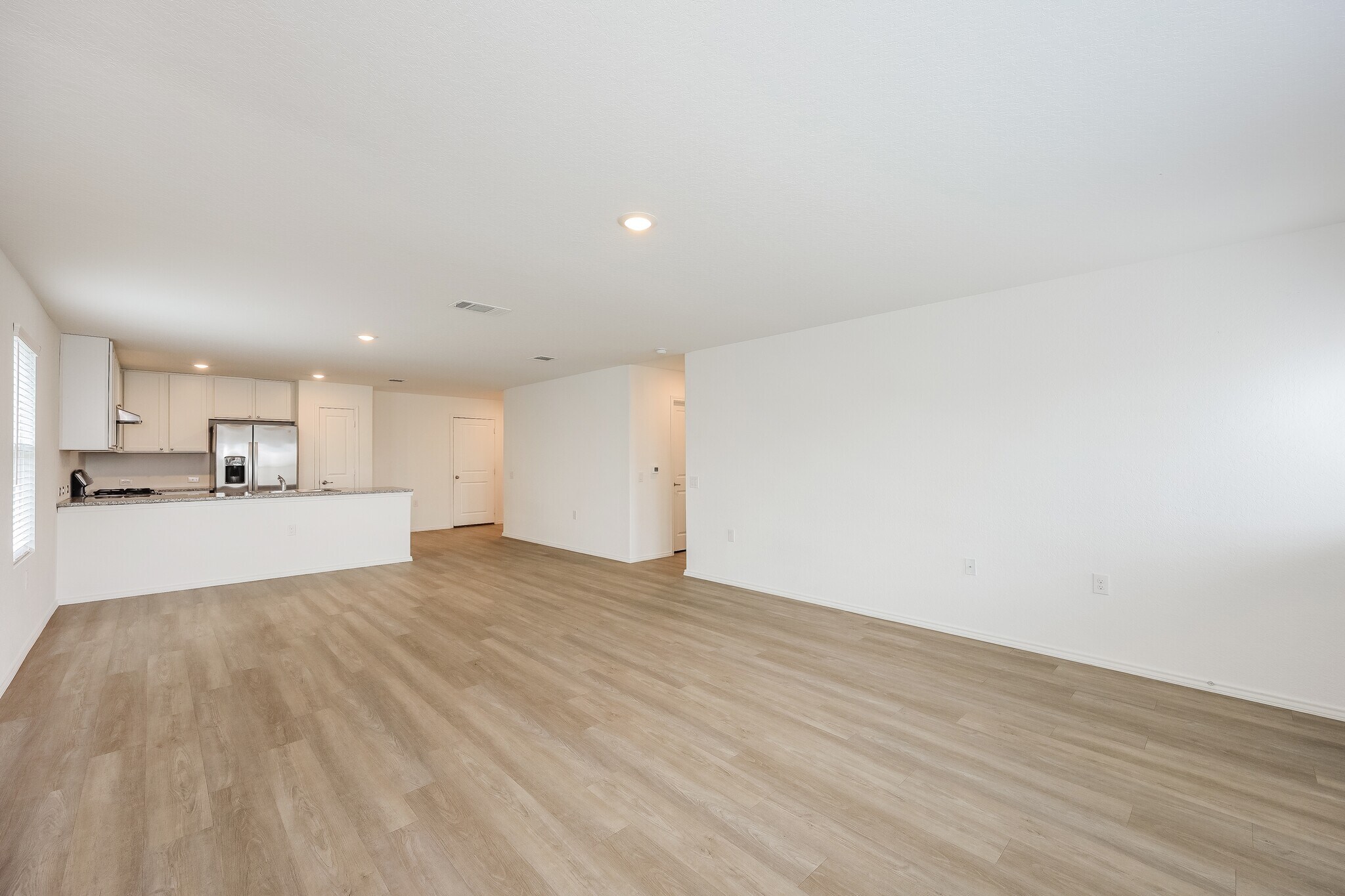 Building Photo - 11915 Cink Dr