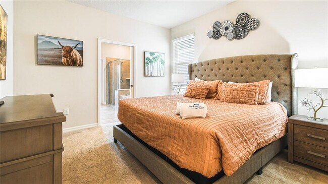Building Photo - 7219 Oakmoss Loop