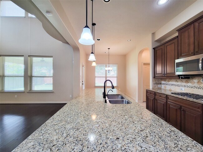 Building Photo - 2210 Pearl Bay Ct
