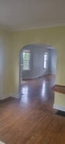 Building Photo - 423 Meigs St