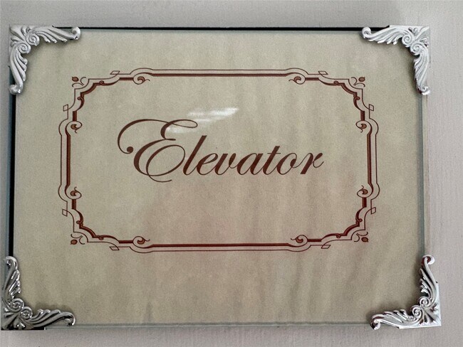 Building Photo - 18210 Bal Harbour Dr