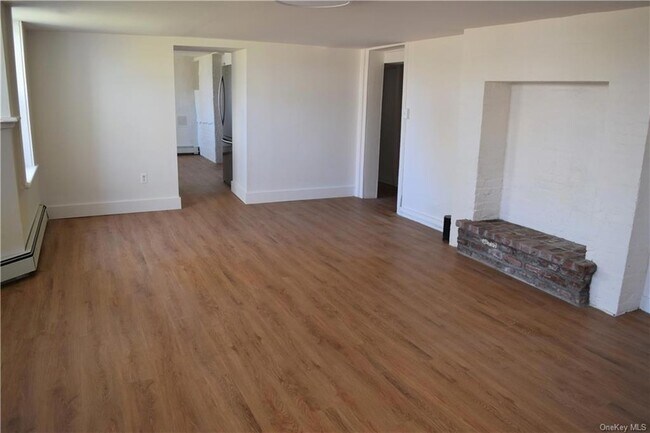 Building Photo - 23 Clark Ave