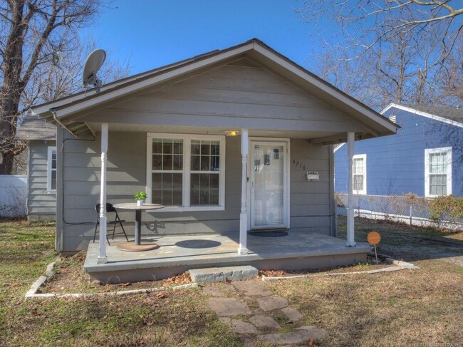 Building Photo - 4716 S 30th W Ave