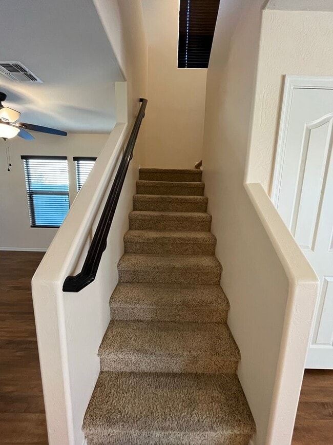 Building Photo - 4 Bedroom + Den Home in the Cameron Ranch ...