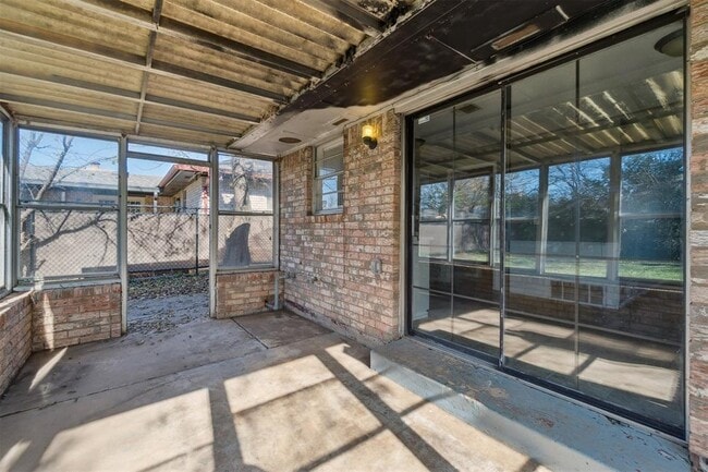 Building Photo - 4009 Vickie Dr