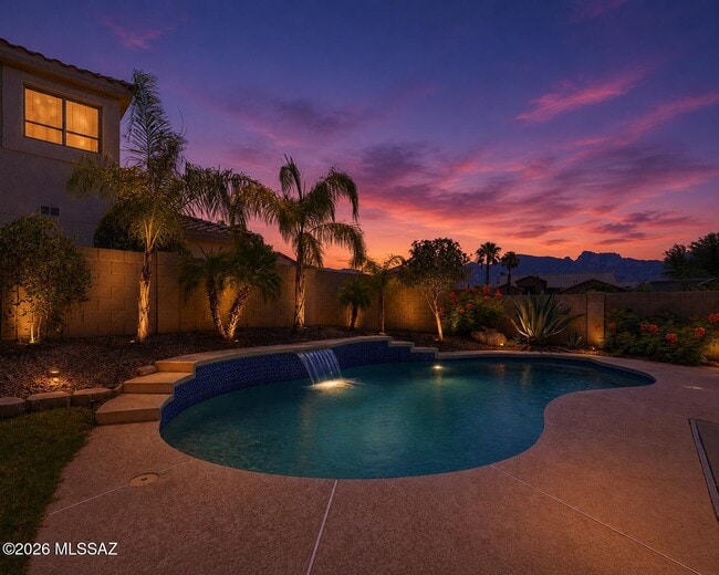 Building Photo - 12884 N Pioneer Way