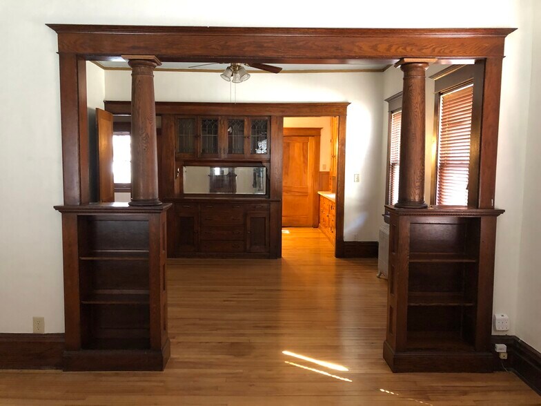 Living dining to kitchenlayout - 3533 Pillsbury Ave S