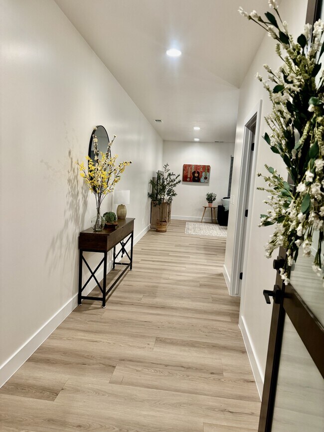 Building Photo - 4160 S Crimson Trails Dr