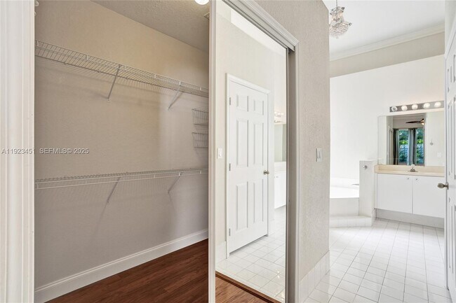 Building Photo - 345 SW 188th Ave