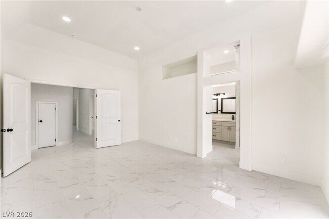 Building Photo - 529 Rancho Del Mar Way