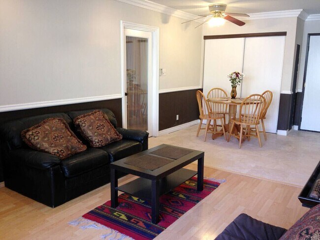Interior Photo - 20/20 Villa Apts