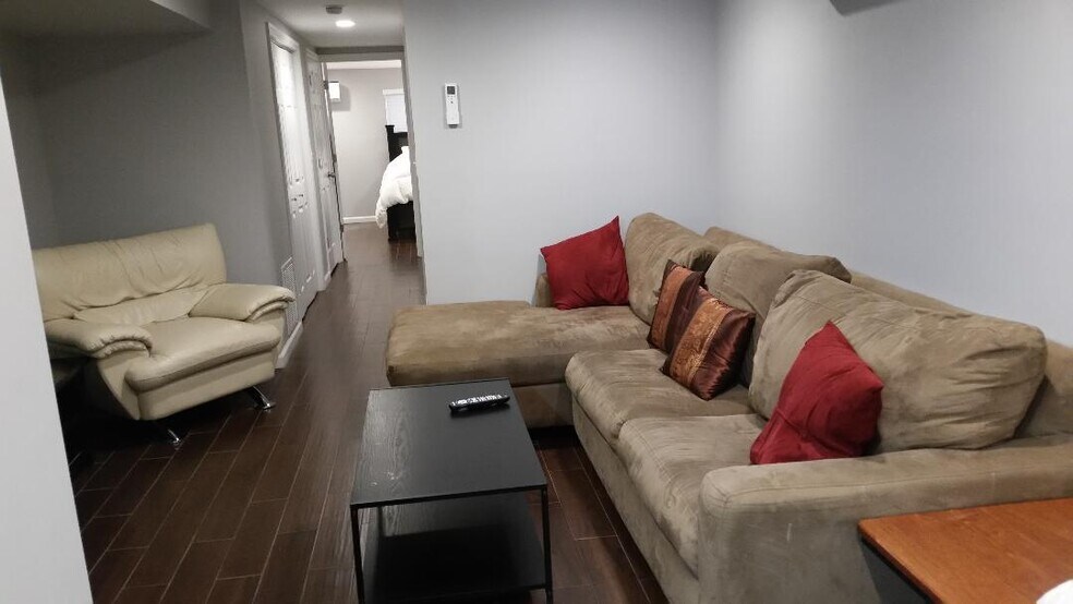 Building Photo - 84 Q St NW