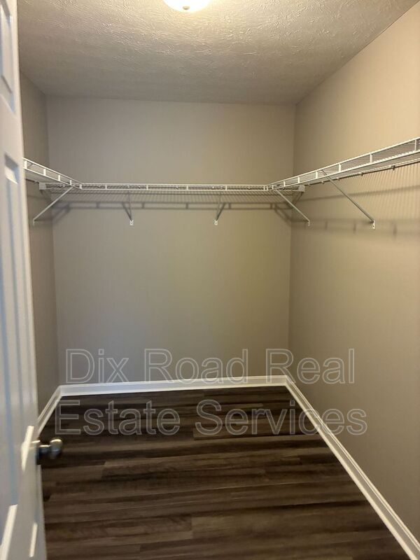 Building Photo - 2129 Pumpkin Ridge Ct