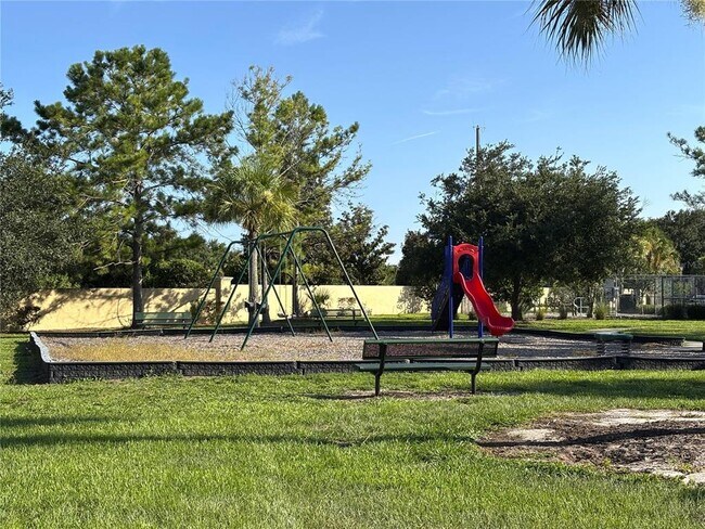 Building Photo - 5110 Adelaide Dr