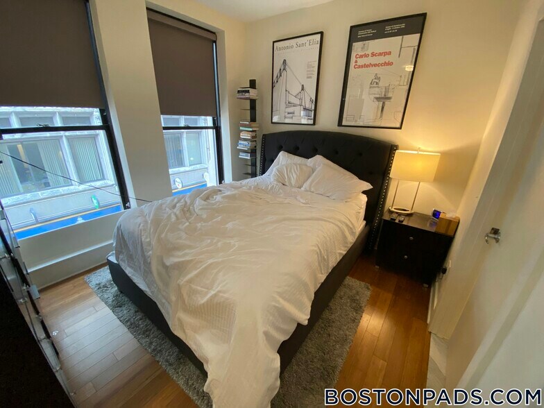 Building Photo - 8 Winter St