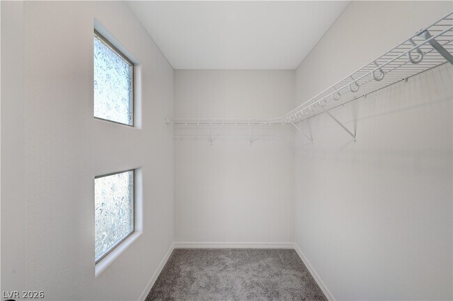 Building Photo - 677 Soaring Wings Ave