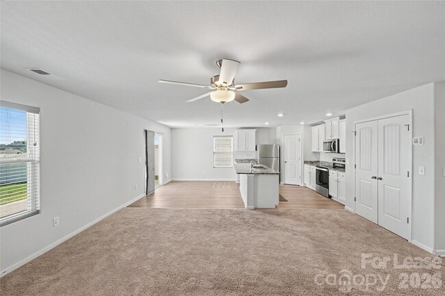 Building Photo - 318 Aniston Ln